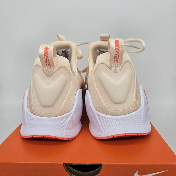 New Nike Free Metcon 6 Guava Ice Light Wild Mango Women's Workout Shoes Size 9.5 - Picture 6 of 8